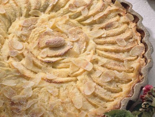 Apfelkuchen mit Amaretto-Sahneguss