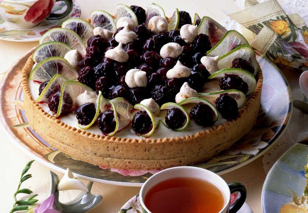Brombeertorte mit Limettencreme Rezept - Rezept &amp; Bild