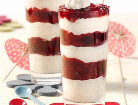 Milchreis-Leuchtturm Dessert