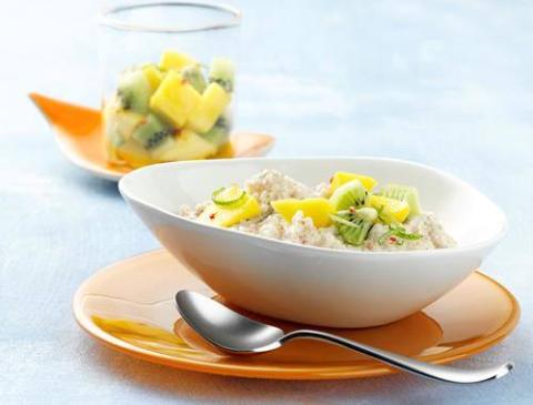 Milchreis mit Mango-Kiwi-Salsa