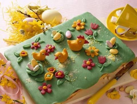 Mandel-Marzipan-Osterkuchen ("Grüne Osterwiese")
