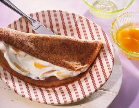 Nougat-Pfannkuchen mit Aprikosencreme Rezept - Rezept & Bild