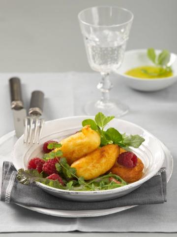 Kartoffel-Ricotta-Nocken auf Kräutersalat Rezept - Rezept & Bild