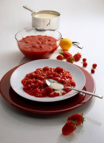 Rote Grütze mit Vanillesauce Rezept - Rezept & Bild