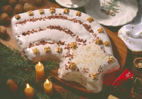 Weihnachtliche Punschtorte Rezept - Rezept & Bild